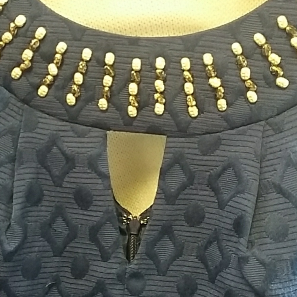 Dress - Picture 5 of 6